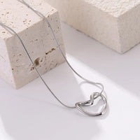 Colour: siilver